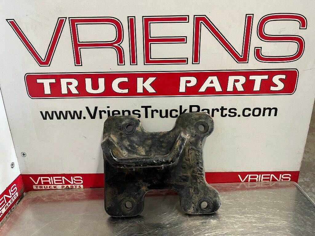 Caterpillar C15 Left Engine Mount for a Kenworth