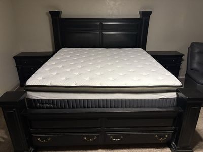Black Wooden King Bedroom Set - Bed Frame & 2 Nightstands With Mattress and Box Springs