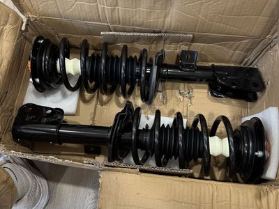 Detroit Axle - 2pc Front Struts for 2017-2023 GMC Acadia 2017-2025 Cadillac XT5, Struts with Coil