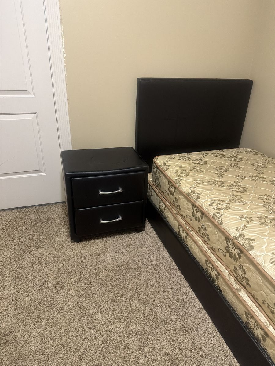 TwIn Size Bed Frame Set