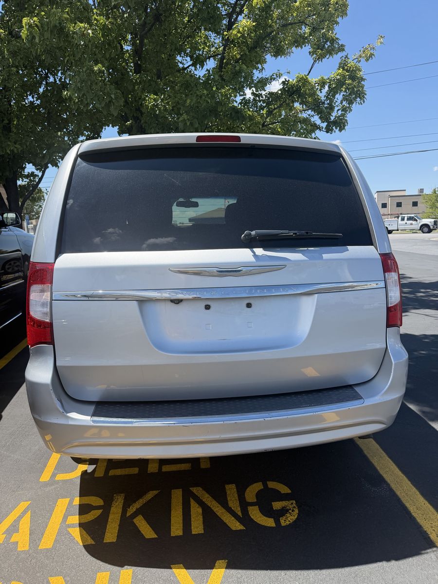 2013 Chrysler Town & Country Touring Minivan - Silver