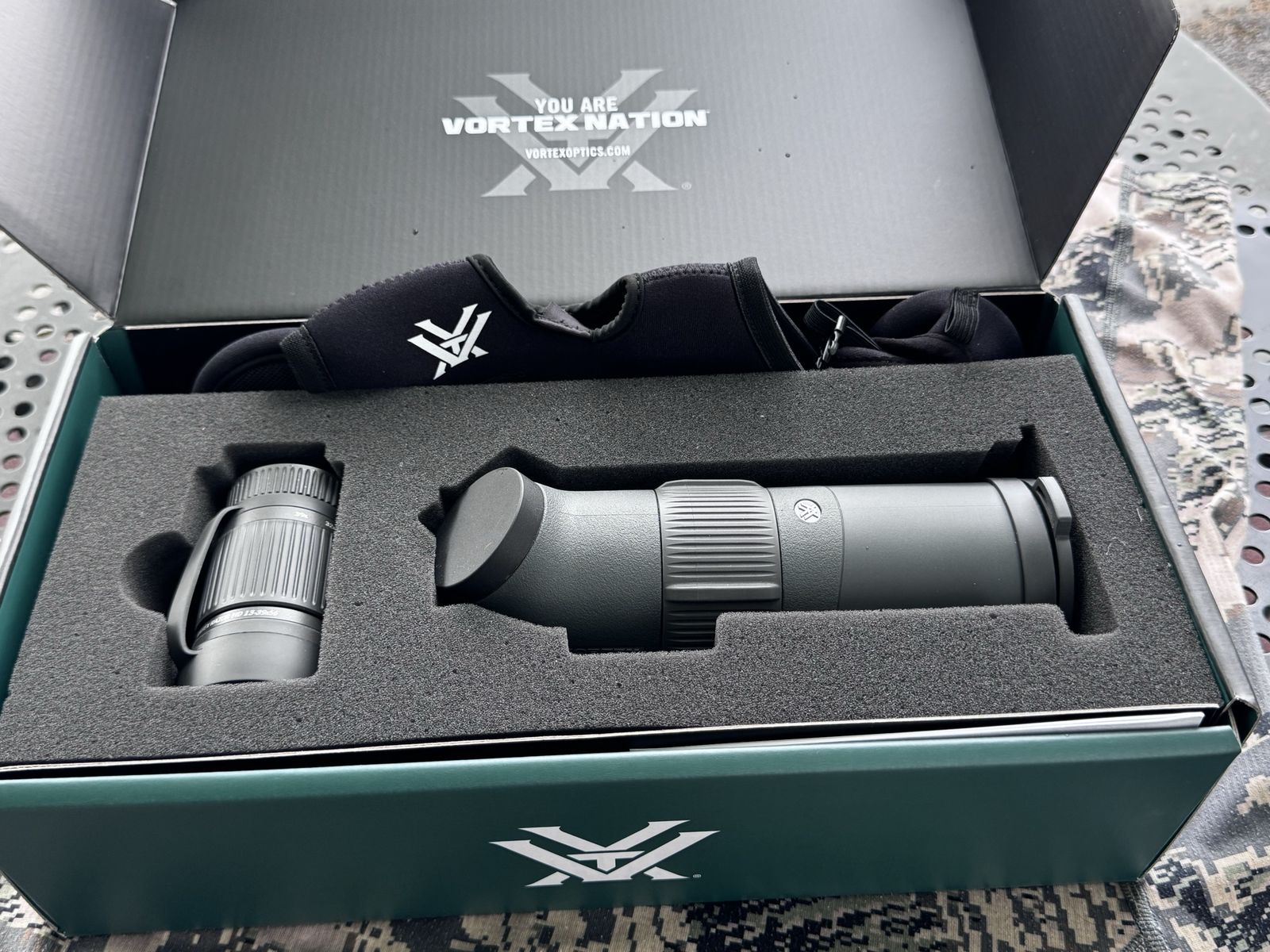 Vortex razor HD 13-39x56 brand new inbox