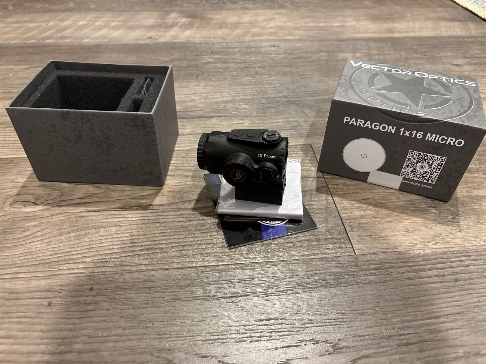 Vector Optics Paragon 1x16 Micro Prism Scope