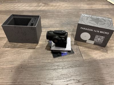 Vector Optics Paragon 1x16 Micro Prism Scope