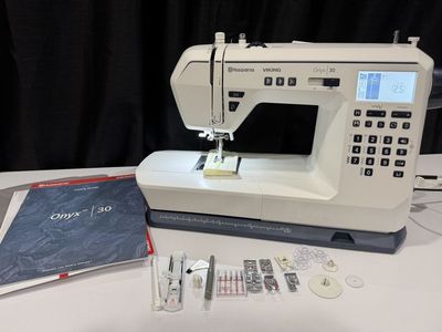 Husqvarna Viking Onyx 30 Sewing Machine – Like New – Complete Setup