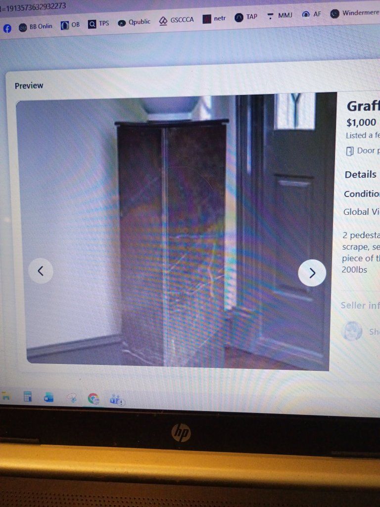 Global Views Graffito Marble Pedestal Stand Column Base
