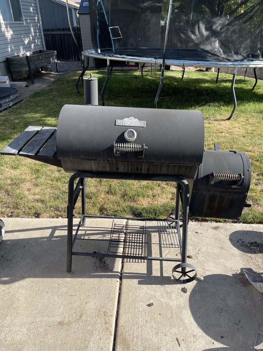 Rivergrille Black Charcoal Grill & Smoker with Side Firebox and Temperature Gauge