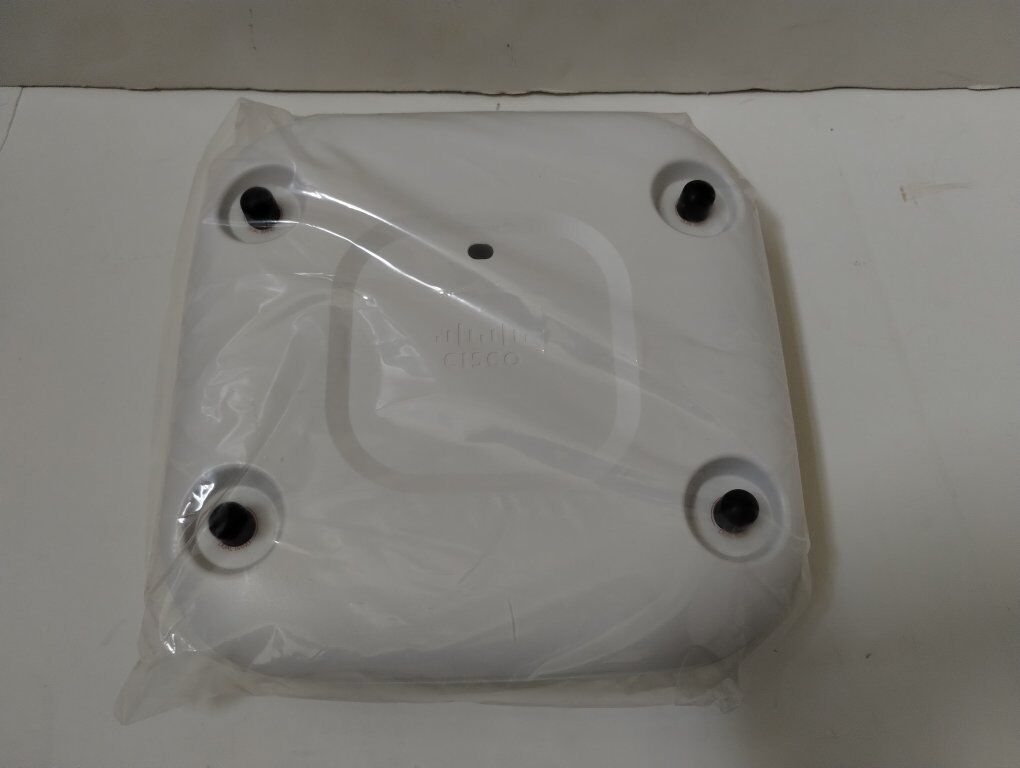 Cisco AIR-CAP2702I-B-K9 NEW Open Box