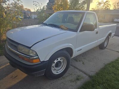 1998 Chevy S10 Cab, Dash