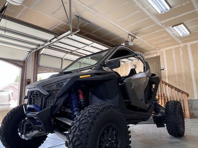 2024 polaris pro r plastics