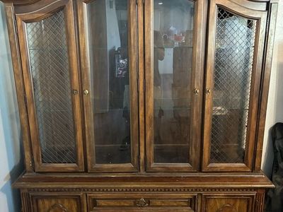 Curio cabinet