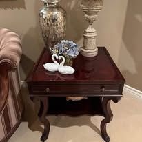 Elegant Traditional Mahogany End Table with Drawer & Lower Shelf, Cabriole Legs