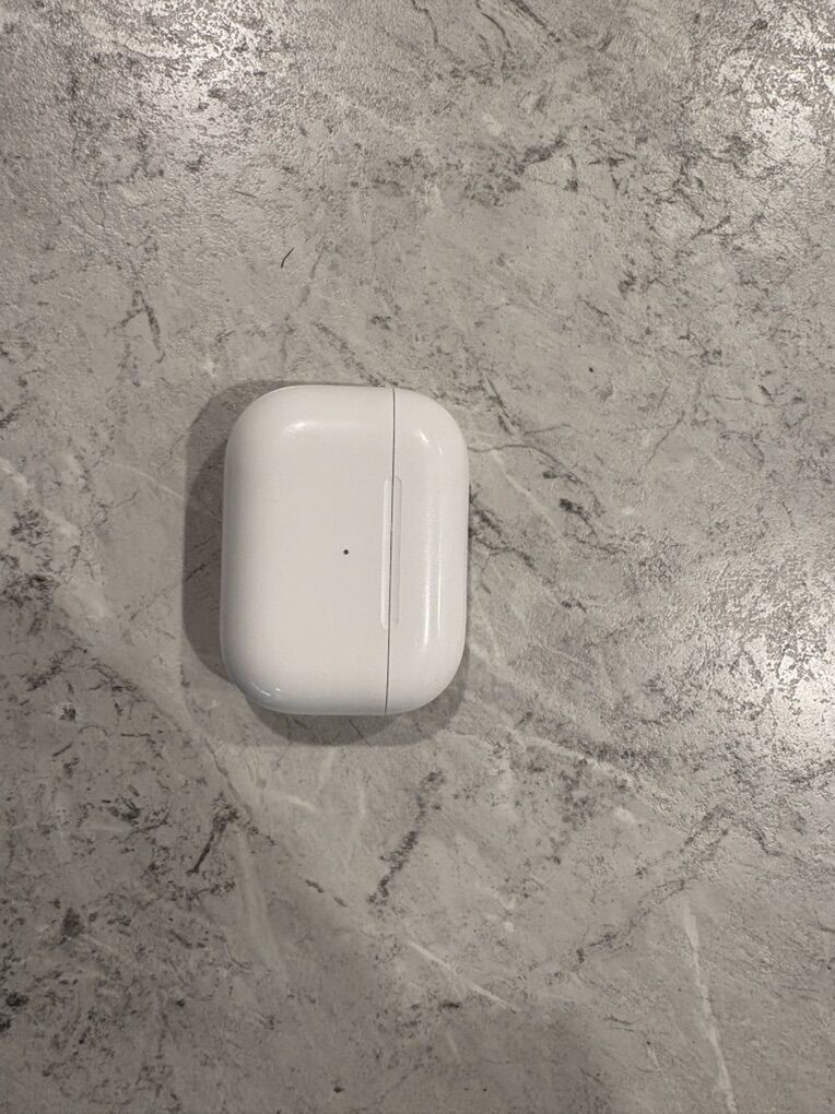 Apple Airpods Case, Used, Good Condition
