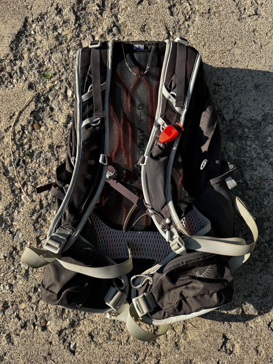 Osprey Talon 22 Men's Pack for hiking, biking, and more!