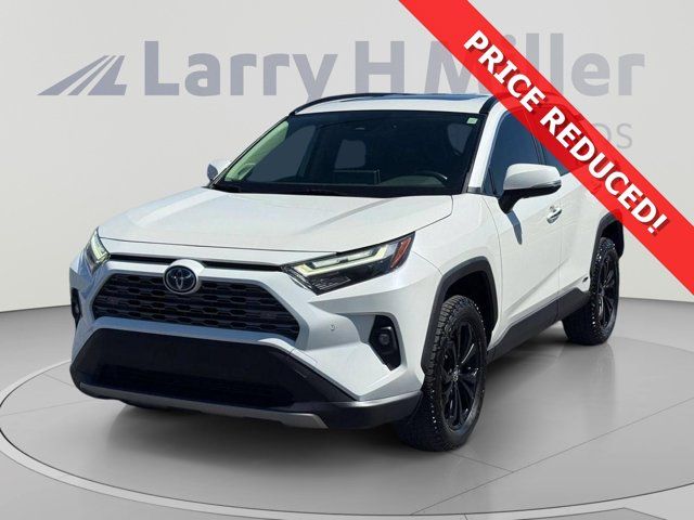 2022 Toyota RAV4 Limited
