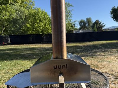 Uuni 3 Portable Wood-Fired Outdoor Pizza Oven with Pizza Peel