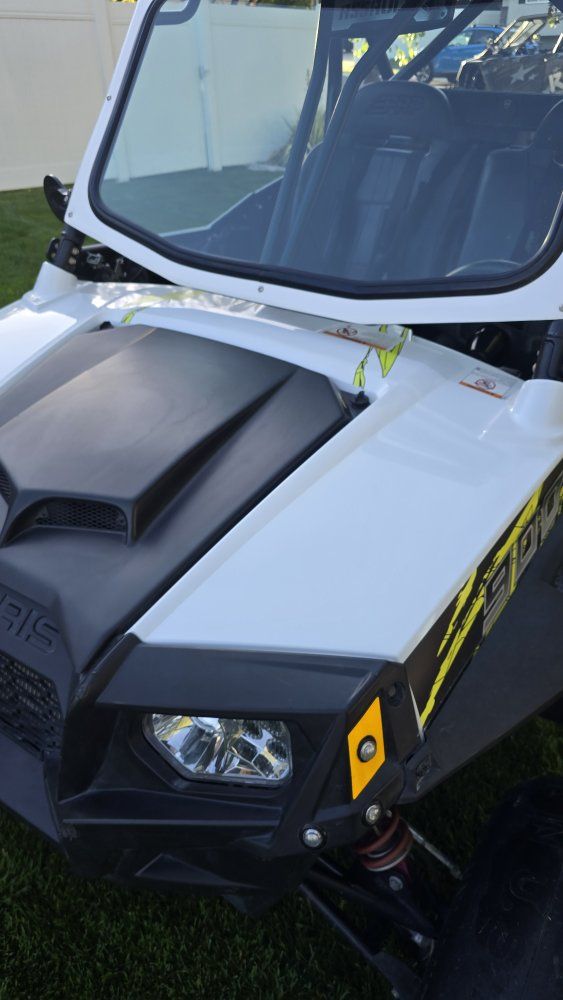 2013  Polaris Xp900 2 seater