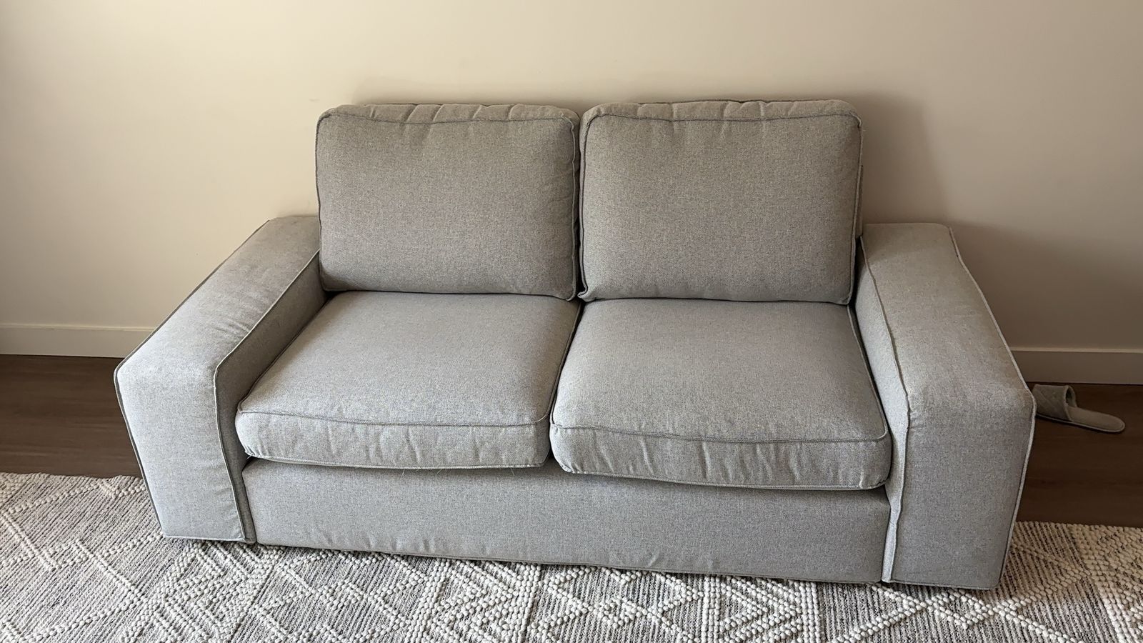 FREE DELIVERY! IKEA Kivik Sofa