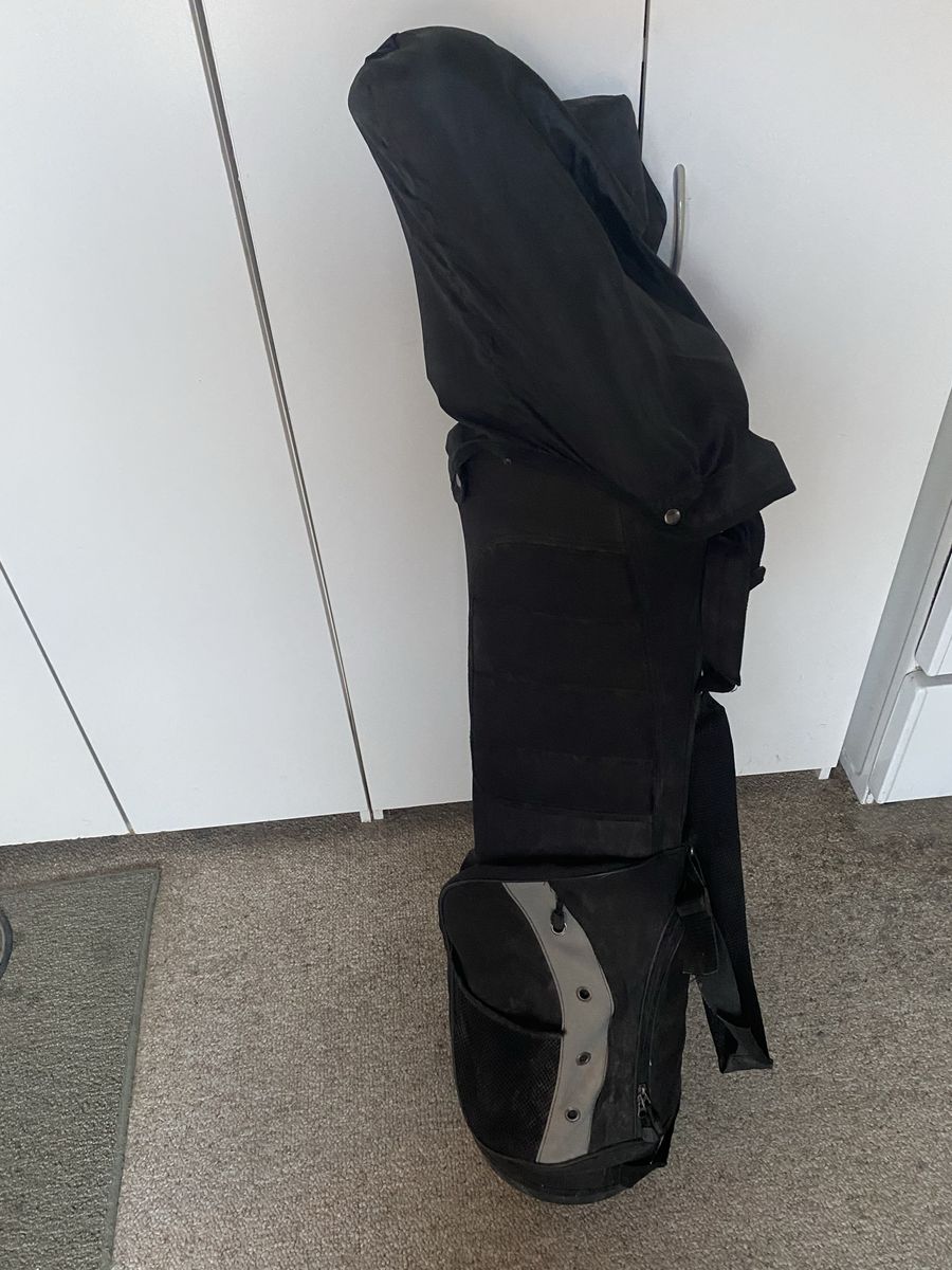 Black Golf Bag with Clubs - Full Set with Carry Strap