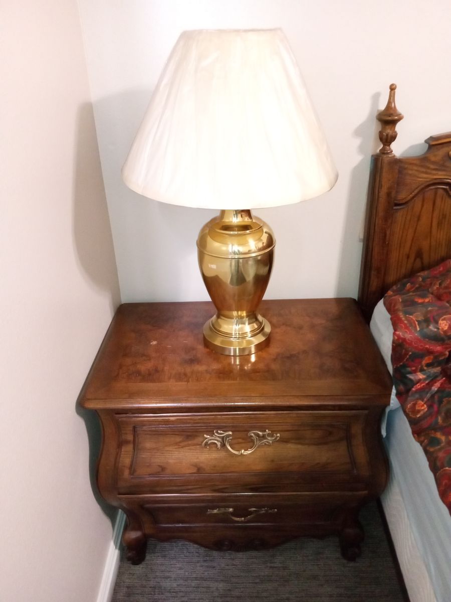 Two Vintage Imperial Brass Table Lamps with White Pleated Shade - Elegant Home Lighting Decor