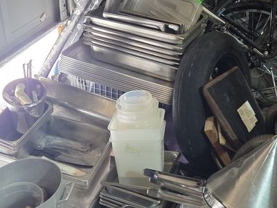 Baking sheets catering dishes
