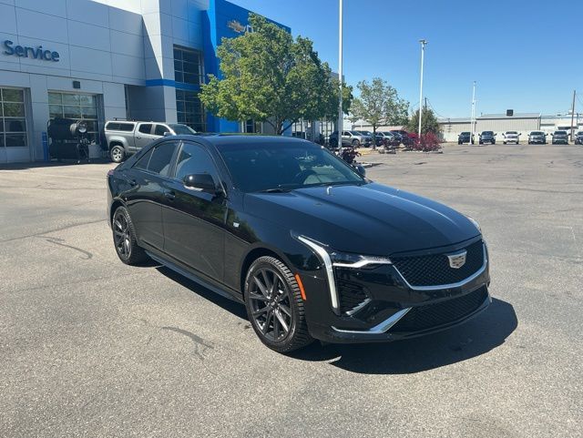 2025 Cadillac CT4 Premium Luxury