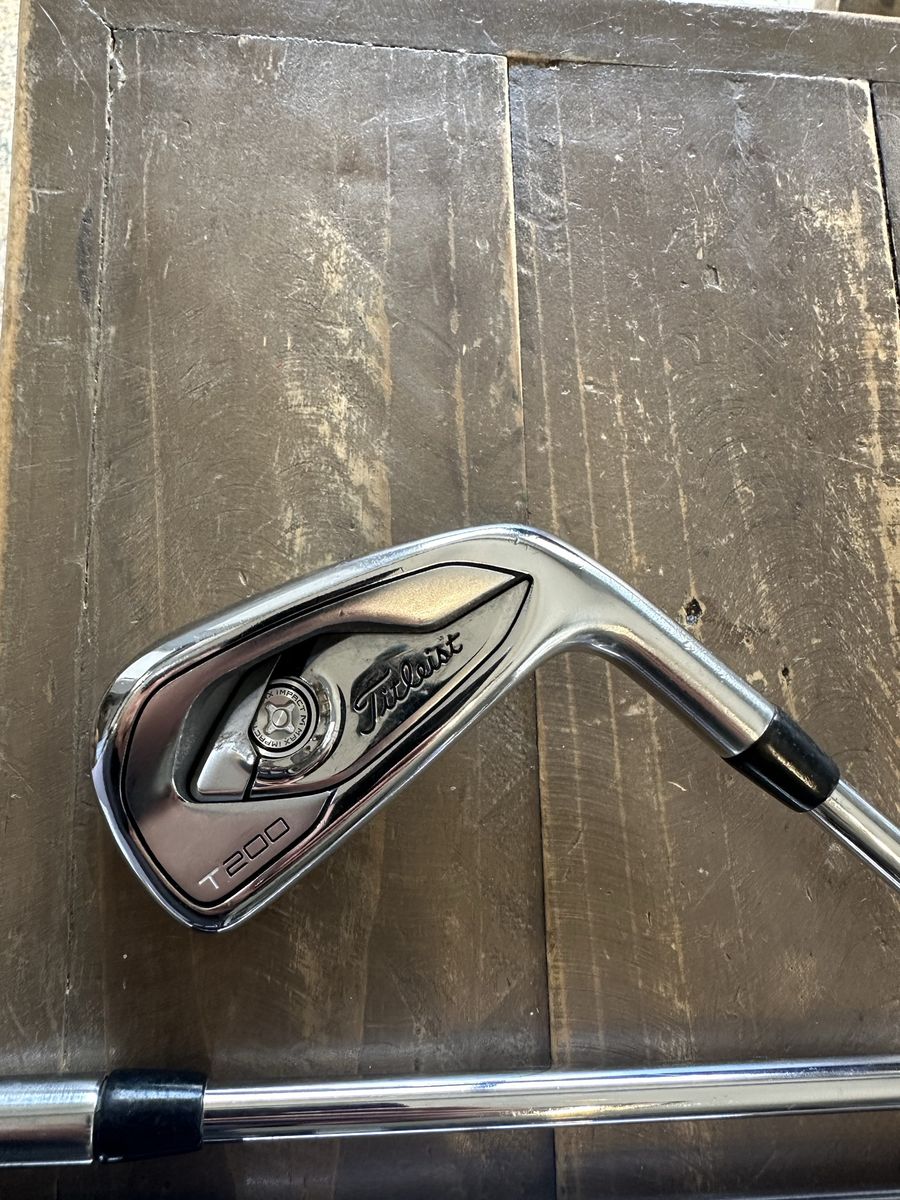 Titleist T200 2nd Gen Iron Set 4-PW, + 48 degree gap Wedge - AML Black R-Flex - Used Excellent Golf Clubs