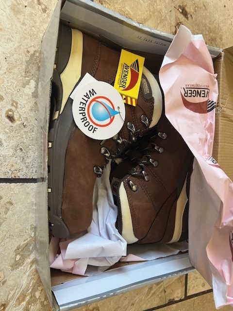 Women's Hiker Footwear