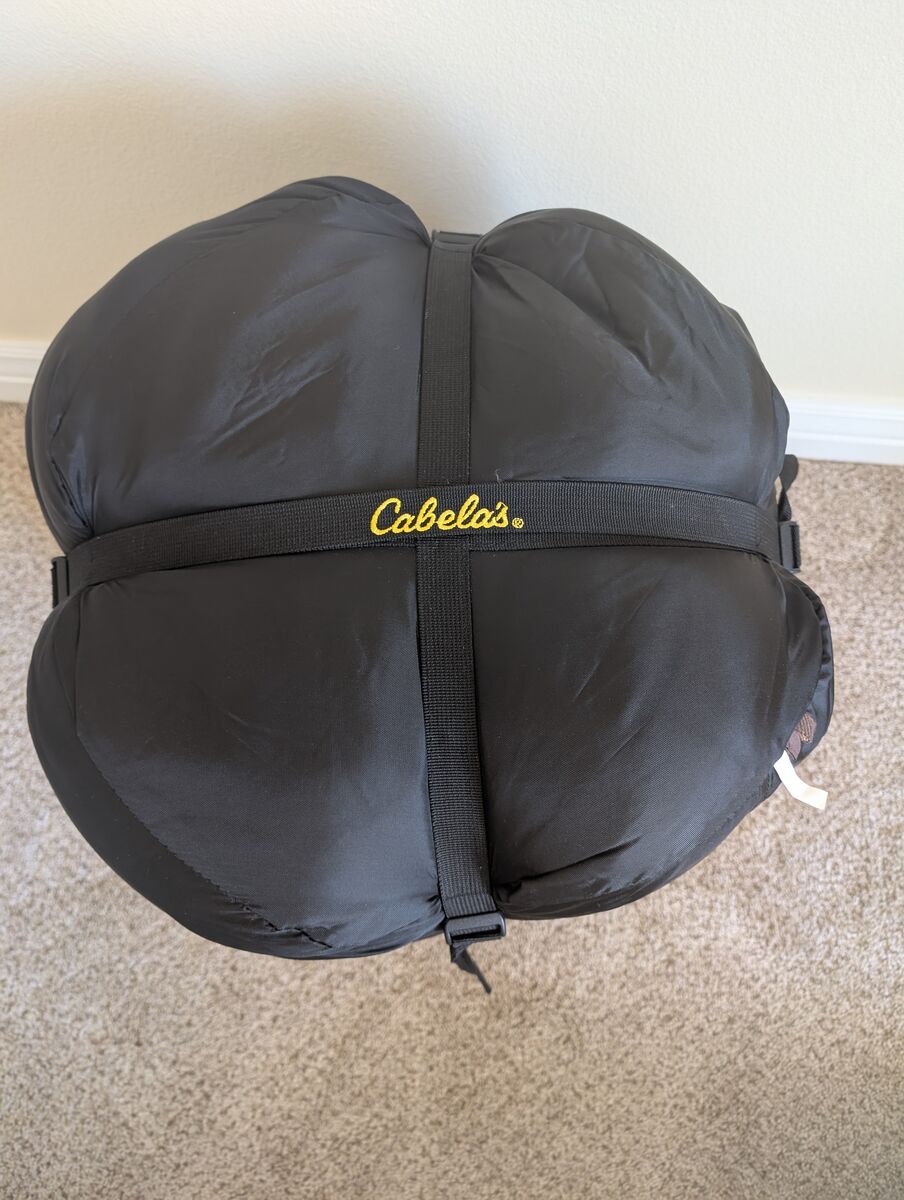 Cabela's NEW condition -25 degrees XL Outfitter Sleeping Bag - 2 Available