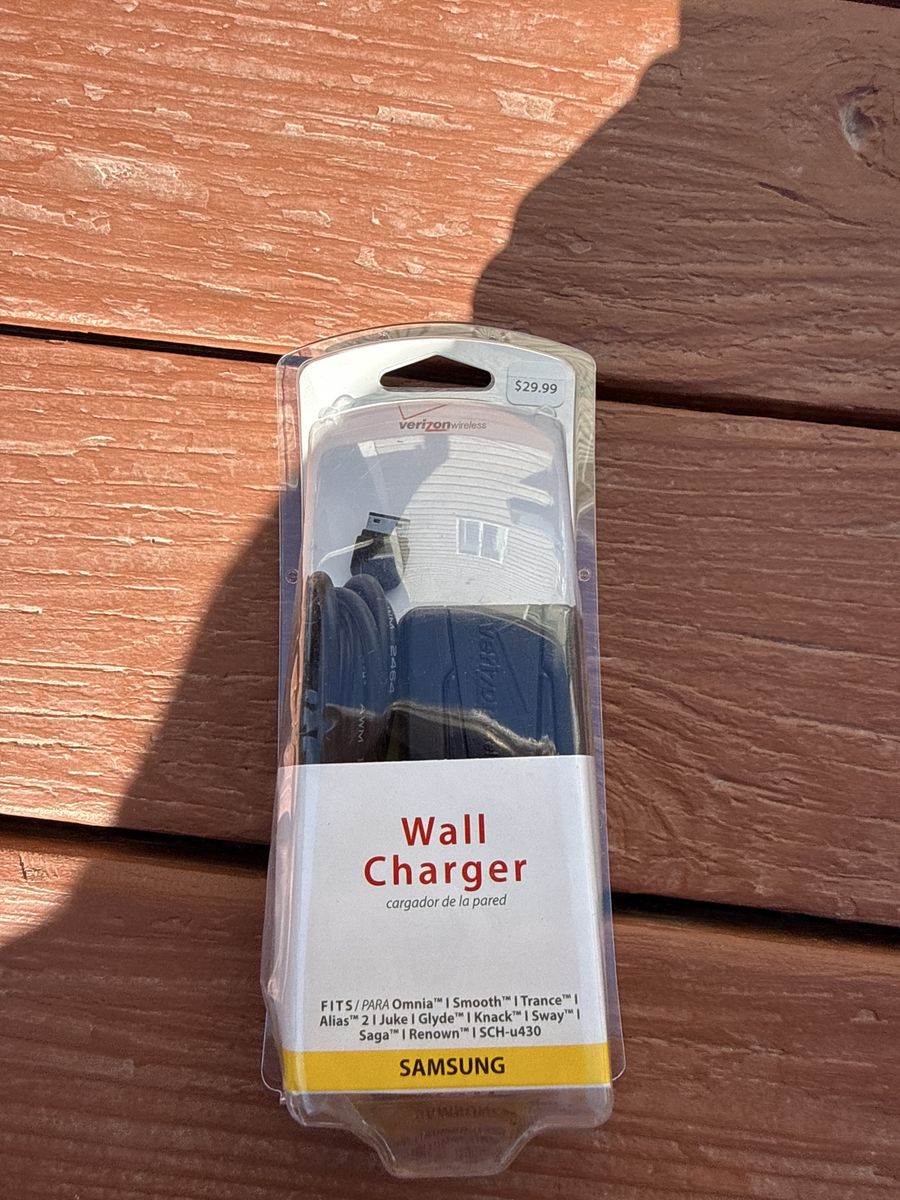 Verizon Wireless Samsung Wall Charger for Omnia, Smooth, Trance, Alias 2, Juke, Glyde, Knack, Sway, Saga