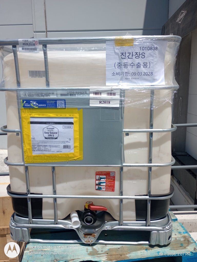 275-gallon Intermediate Bulk Container used once soy sauce food grade BPA free  (IBC) tote