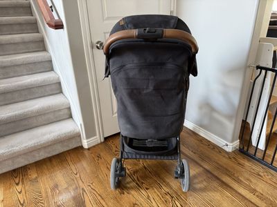 Nuna TRVL LX Stoller