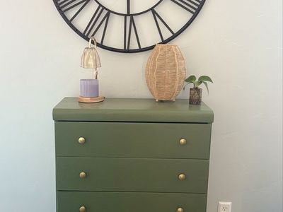 Beautiful Royal Orchard green dresser
