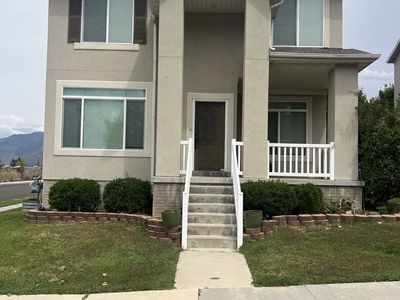 4 bedroom 3008 sq feet with unfinished basement for storage