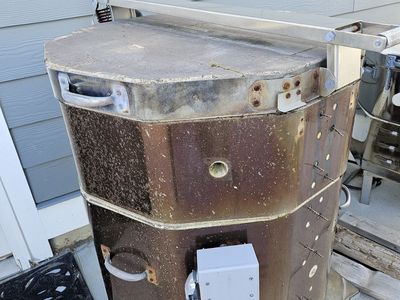 2 kilns: Large Paragon and Large Free Roku