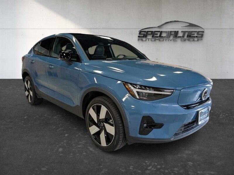 2023 Volvo C40 Recharge Twin Ultimate