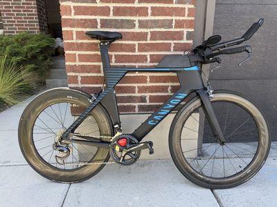 Canyon Speedmax CF Tri Sport Bike L - Ultegra Di2, Zipp Carbon Wheels, Pioneer Power Meter