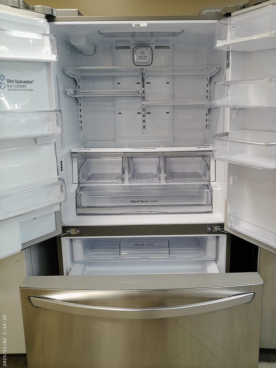 Counter Depth French Door~90 Day Guarantee~Water and Ice