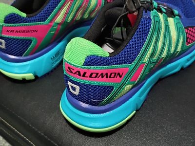 Salomon XR Mission Trail Running Shoes Blue Green Pink Women's Size 9