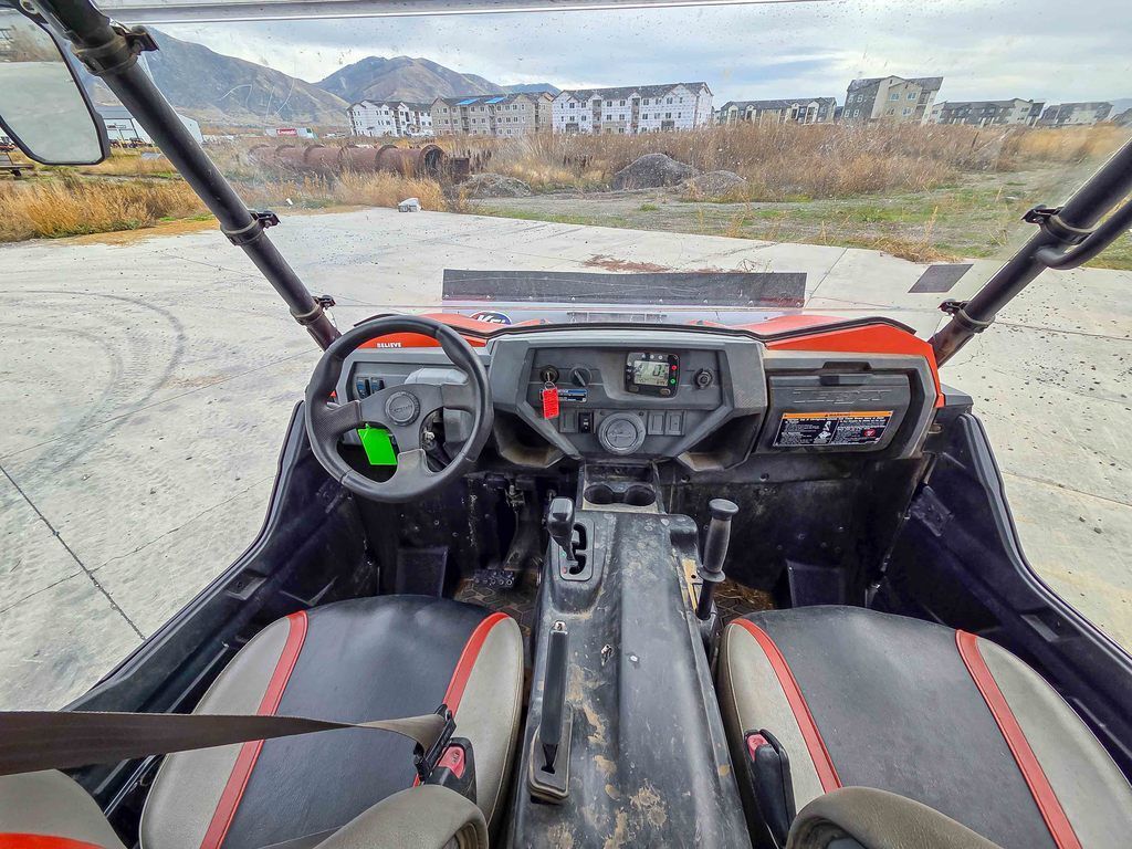 2017 Kawasaki Teryx4™ LE