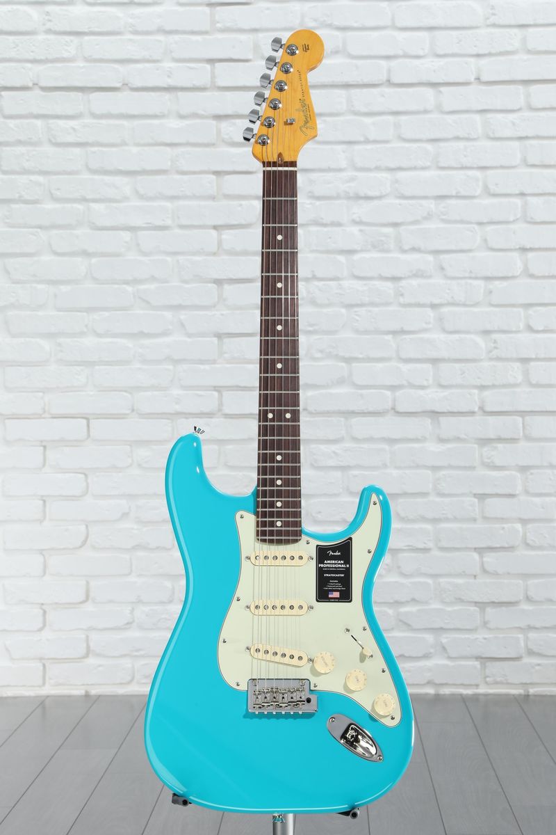 Fender American Professional II Stratocaster - Miami Blue with Rosewood Fingerboard