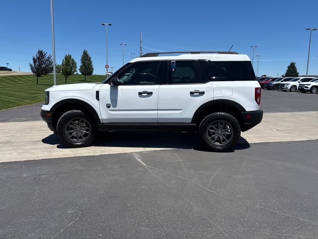 Main image 6