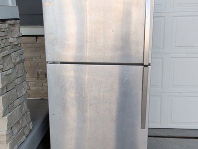 whirlpool fridge