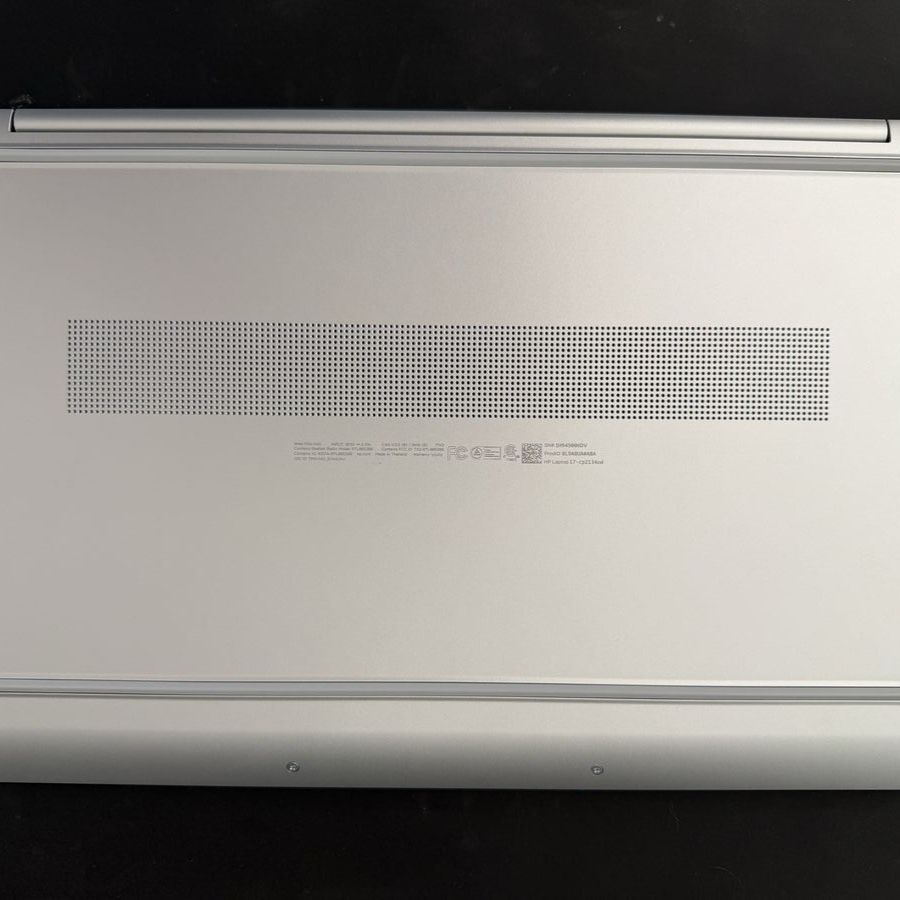 Main image 6