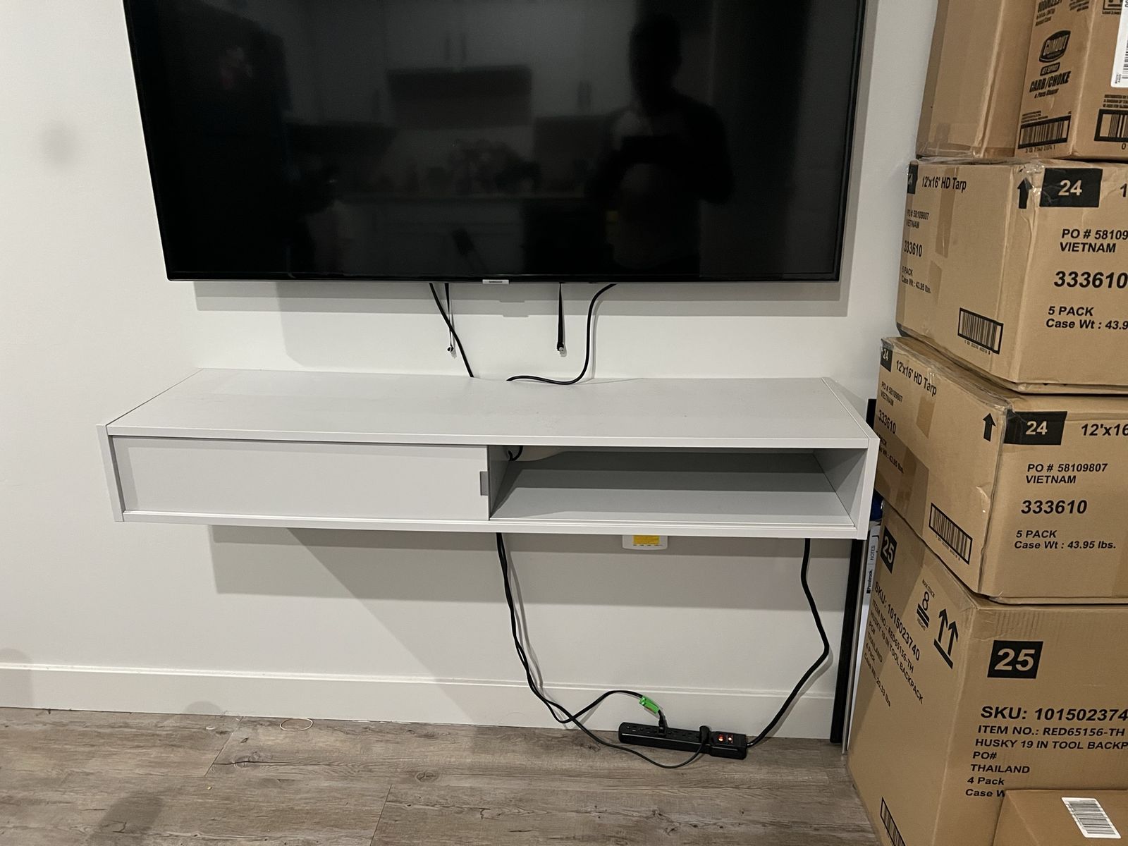 Wall-mounted TV Shelf Thing