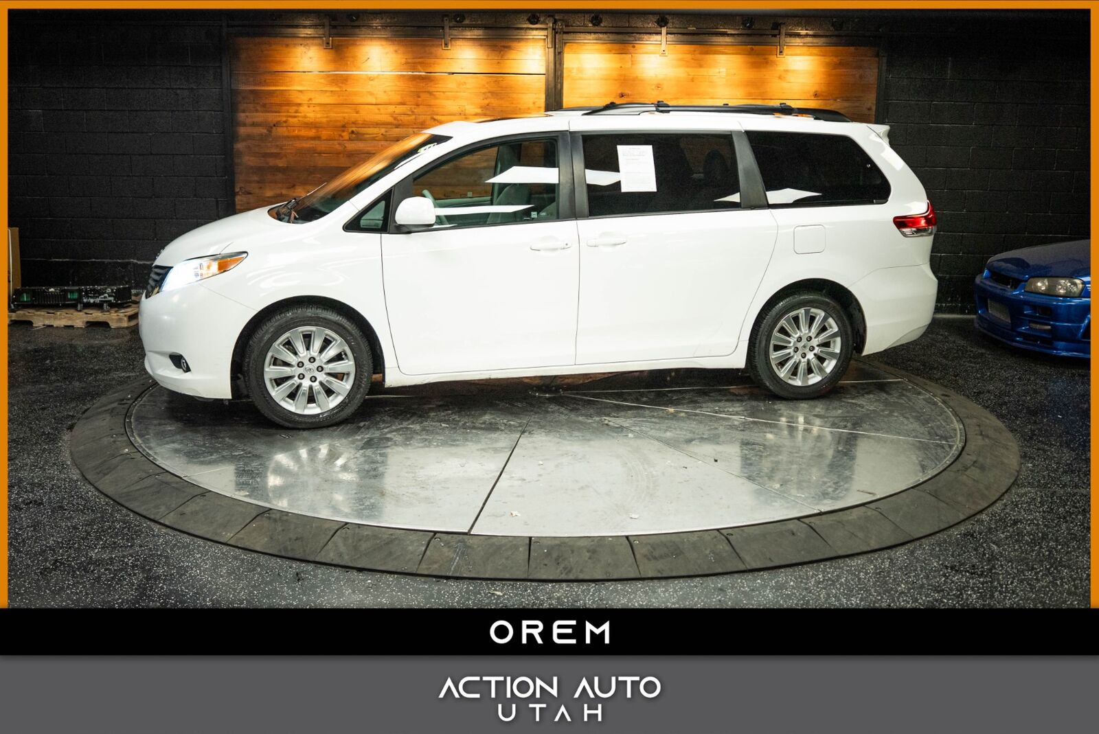 2012 Toyota Sienna XLE 7-Passenger