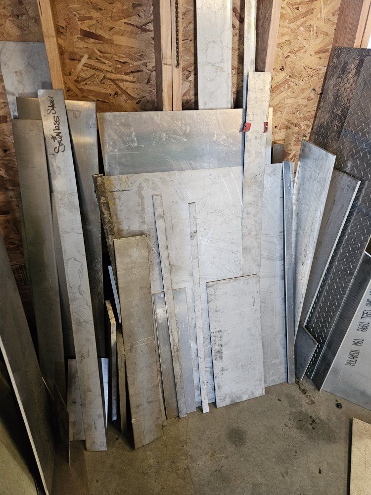Main image 6