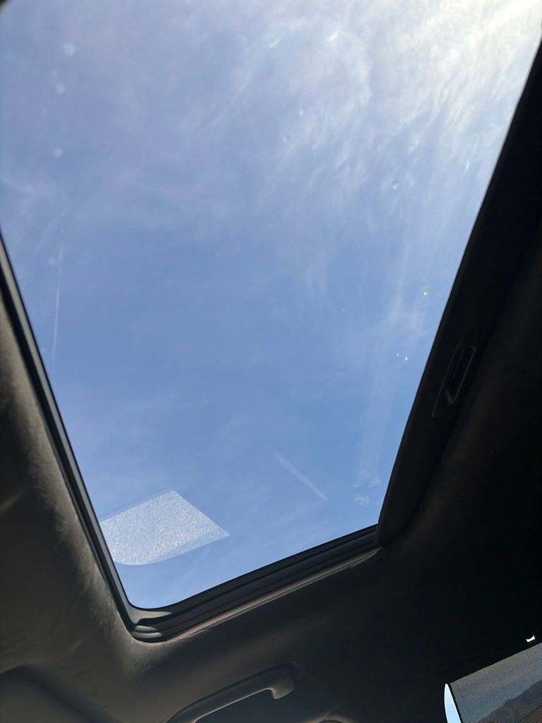 Main image 22