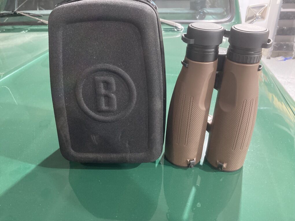 Bushnell Forge 15X56 Binoculars