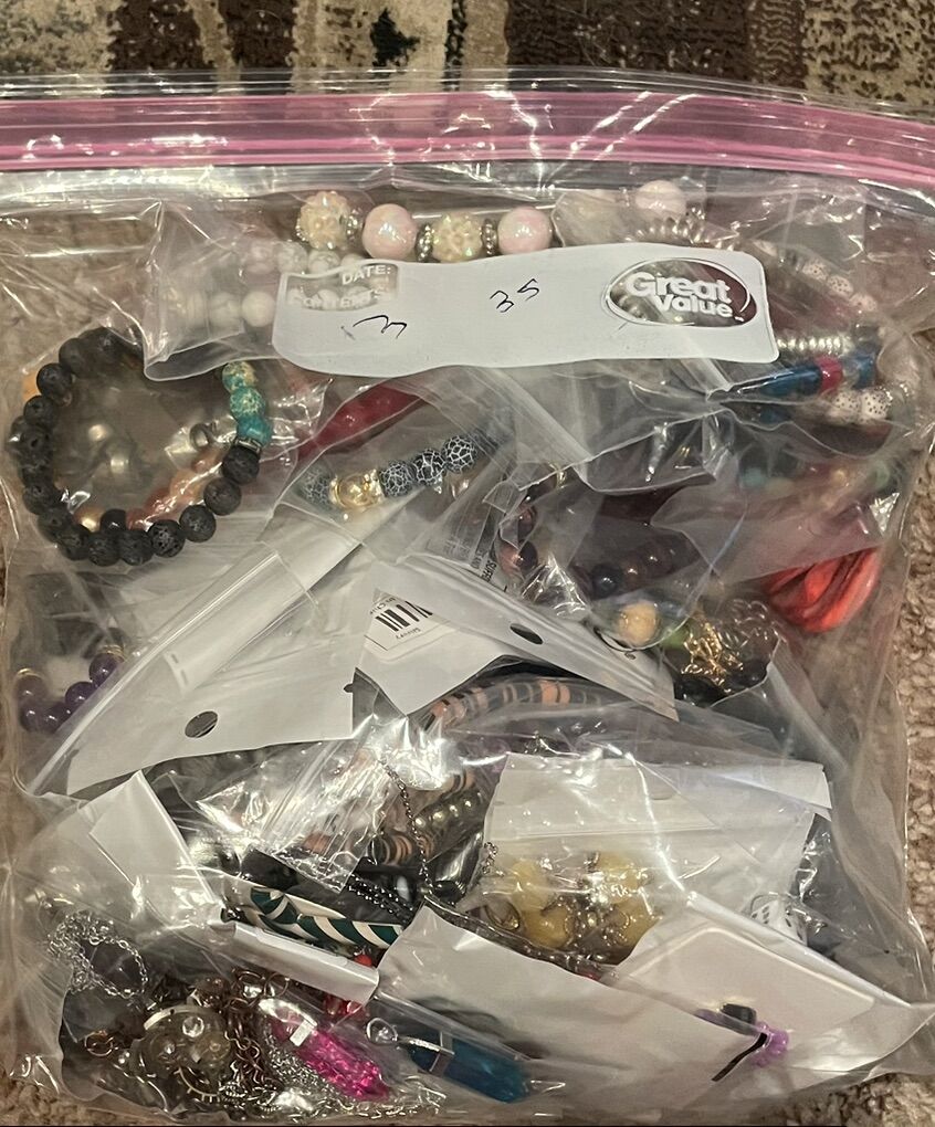3 Lbs Grab Bags of Jewelry